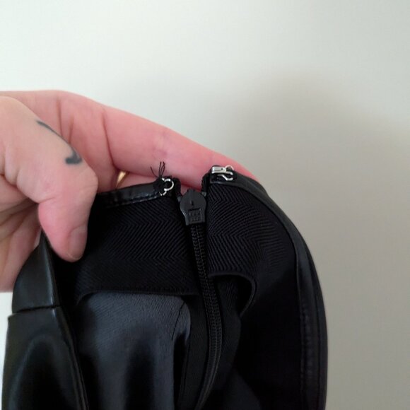 Aritzia Wilfred Elaine Vegan Leather Pants Black Size 0 - Picture 3 of 10